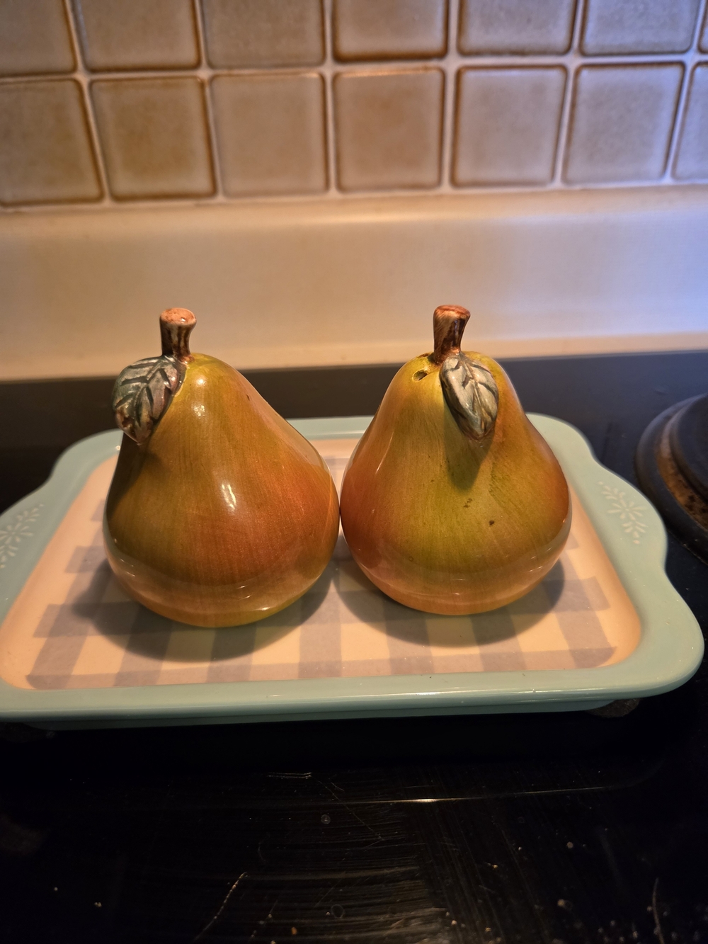 Ceramic Pear Salt And Pepper Shakers